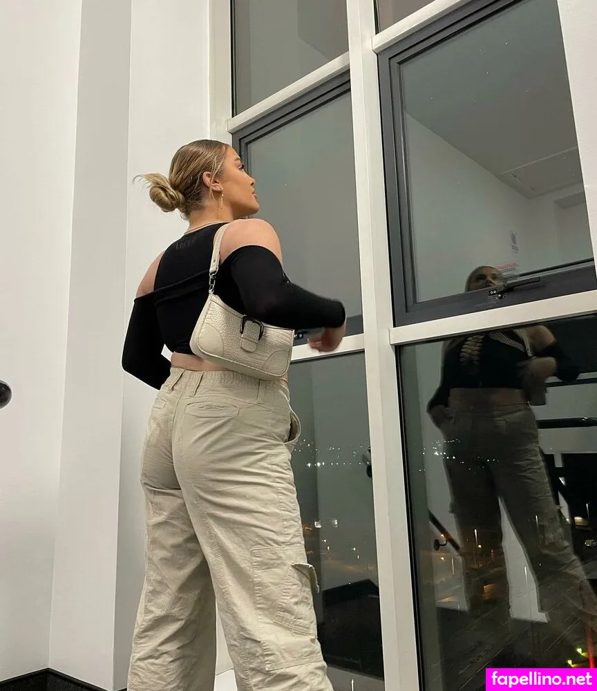 baddiiie_xx, baddyblondexx, baddybrunettexx Nude Leaked OnlyFans Photo #TOT4ysXjkQ