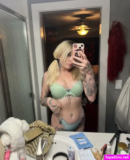 Badfairyfree OnlyFans Thumbnail #8HrO44FY4G