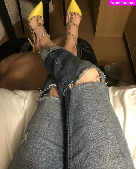 Badgaelle OnlyFans Thumbnail #7UMNM5XYir