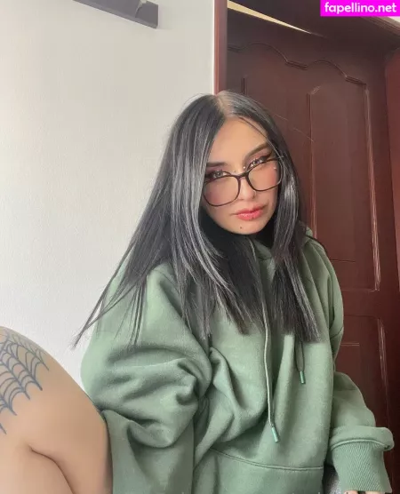 Badkittymia OnlyFans Thumbnail #2WlC4H5X1c
