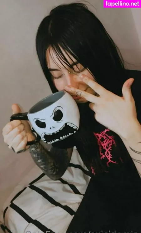 Badkittymia OnlyFans Thumbnail #v6CoexMic7