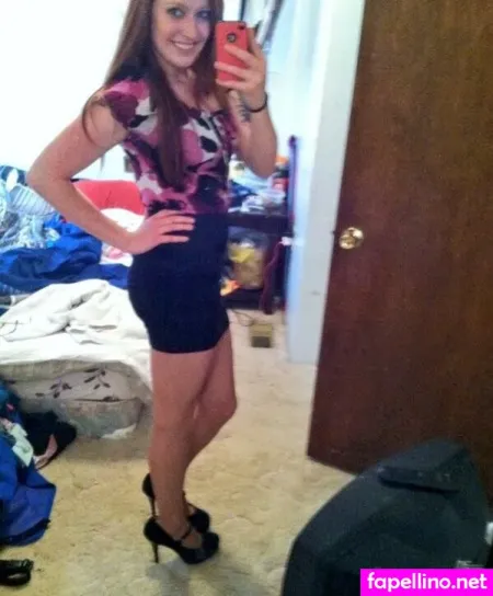 Badlacedredhead OnlyFans Thumbnail #9tx49X2ng2