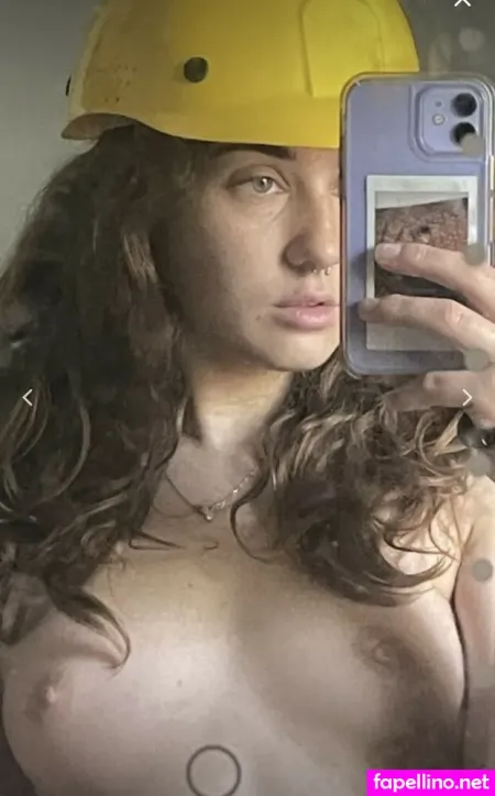 Badlittlebabyred Main Profile Photo