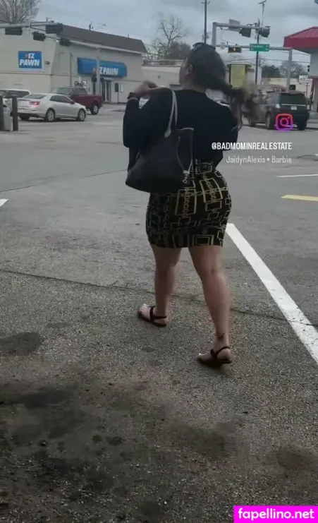 Badmominrealestate OnlyFans Thumbnail #kjqPGAliLx