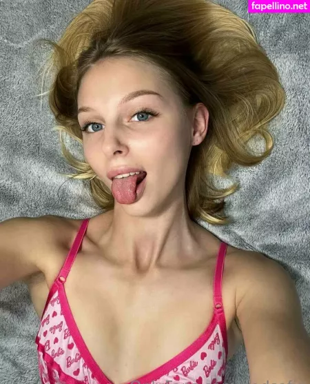 Badsofiaaa OnlyFans Thumbnail #A3wEso4cg6