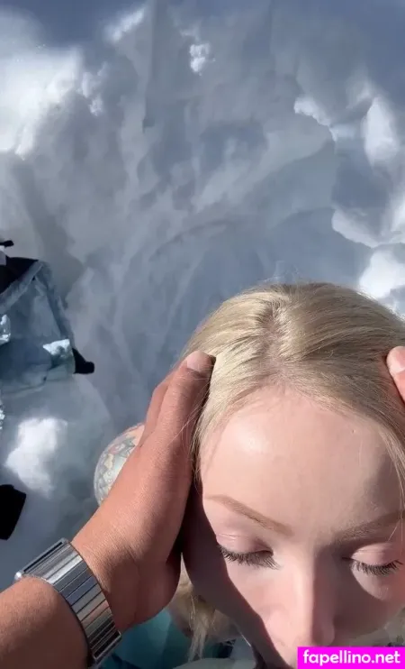 Bae Holmquist OnlyFans Thumbnail #xECIhUMmEQ