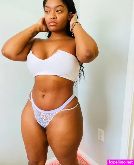 Baebrattty OnlyFans Thumbnail #GUVW1i7WNy