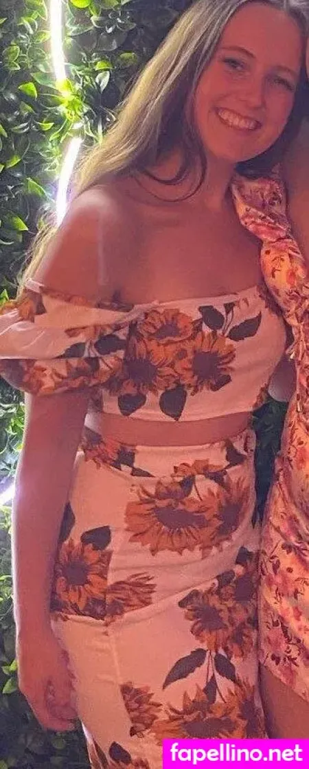 Baianinhapopozuda OnlyFans Thumbnail #0Hdn1XFdPc