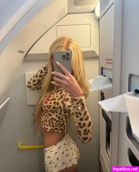 Baileyevans OnlyFans Thumbnail #bFwfn3NzeM