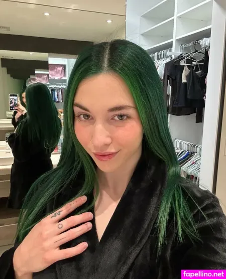 Baileyfree OnlyFans Thumbnail #9OaSKGcia3