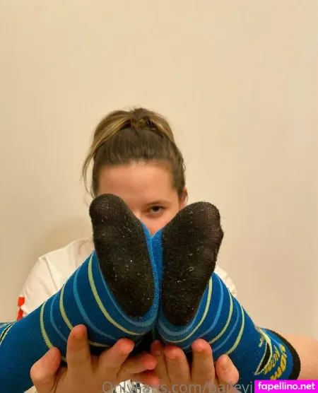 Baileyjlovesfeet OnlyFans Thumbnail #RYCiNJyu2o