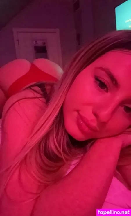 Baileyrose0 OnlyFans Thumbnail #co0PbYMLgj