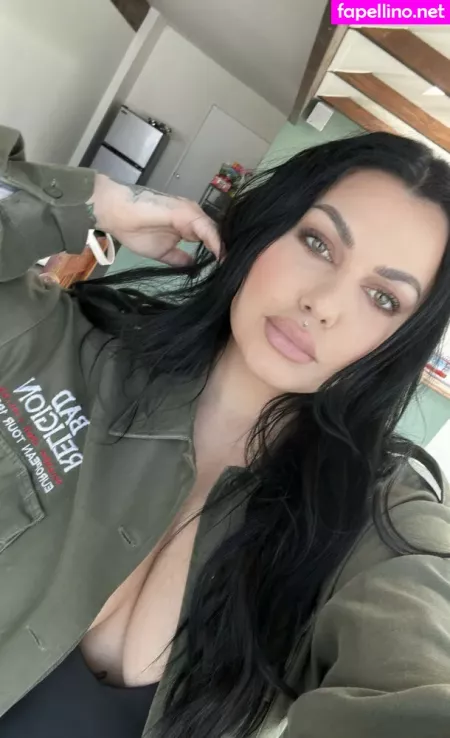 Baileysarian OnlyFans Thumbnail #Gctuy1aFuU