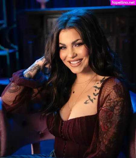 Baileysarian OnlyFans Thumbnail #m4ZtYpAVel