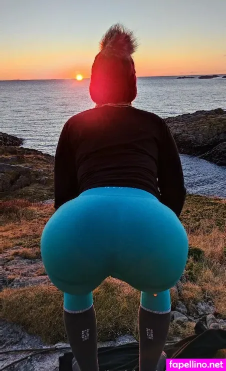 Bakingbiggerbuns OnlyFans Thumbnail #d7kKQOMzmC