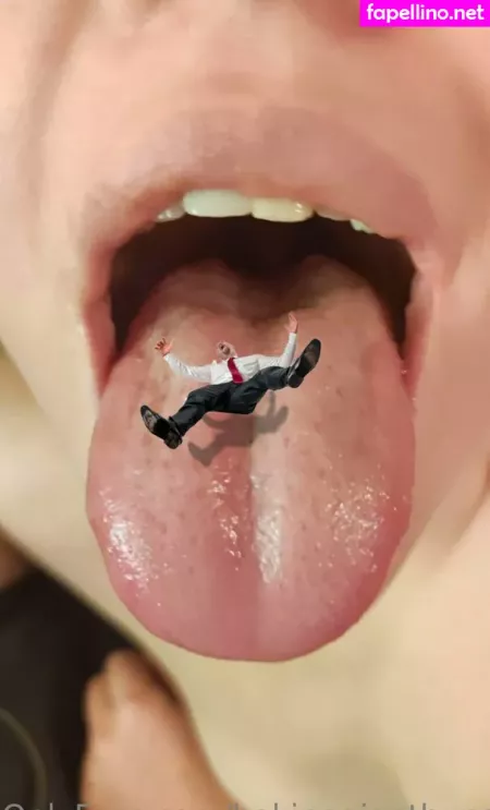 Bakinggiantbuns OnlyFans Thumbnail #YkrVrMgwfS