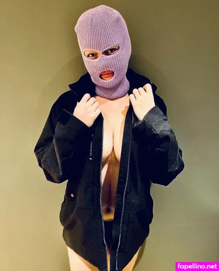 Balaclava Cougar OnlyFans Thumbnail #8pBBR4d3Y9