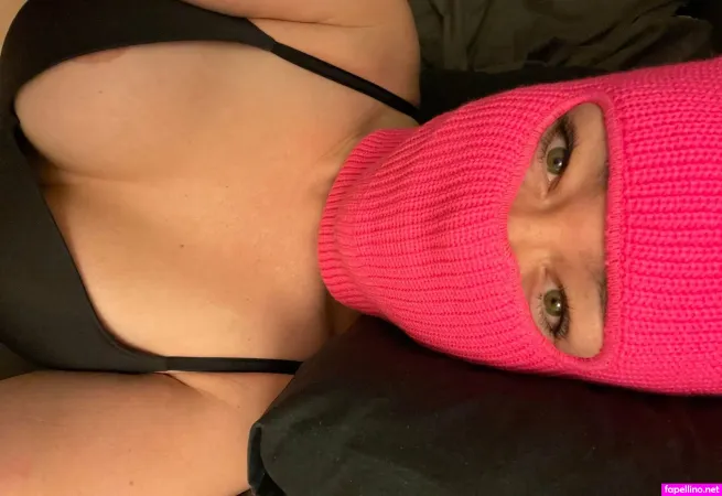 Balaclava Cougar OnlyFans Thumbnail #QuhzqV9Bv5