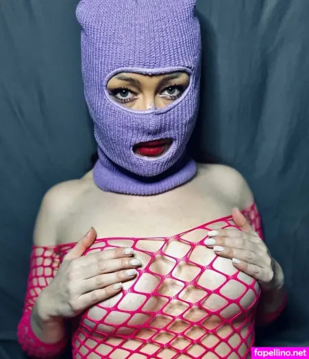 Balaclava Cougar OnlyFans Thumbnail #rMty1B0blc
