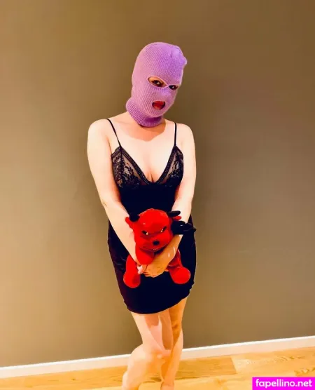 Balaclava Cougar OnlyFans Thumbnail #vXdmXhWGO6