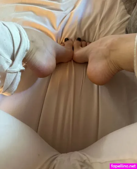 Ballerinafeetveronica OnlyFans Thumbnail #PvMtuAWlke