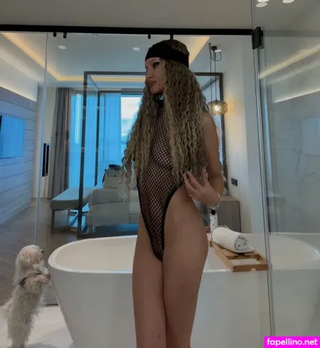 Balletwhispers OnlyFans Thumbnail #Q1uqLYXLpl