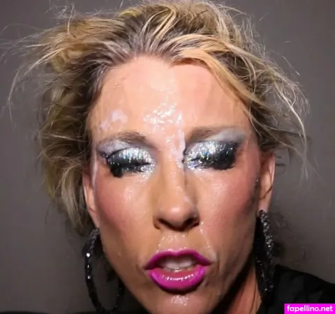 Bambi B OnlyFans Thumbnail #OaWhCEpsEQ