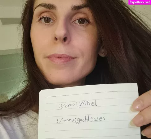 Bambi Hou OnlyFans Thumbnail #8KDPchcOnA