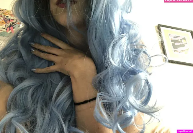 Bambibluehairfree OnlyFans Thumbnail #TBO5Y0MThI