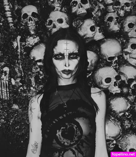 Bambie Thug OnlyFans Thumbnail #8J9pitClef