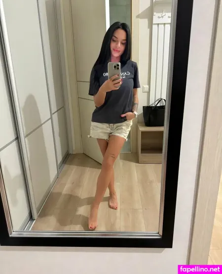 Bambihelena OnlyFans Thumbnail #Qj18VPt520
