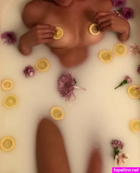 Bambii Farrina OnlyFans Thumbnail #Pu0ahJgHJ2