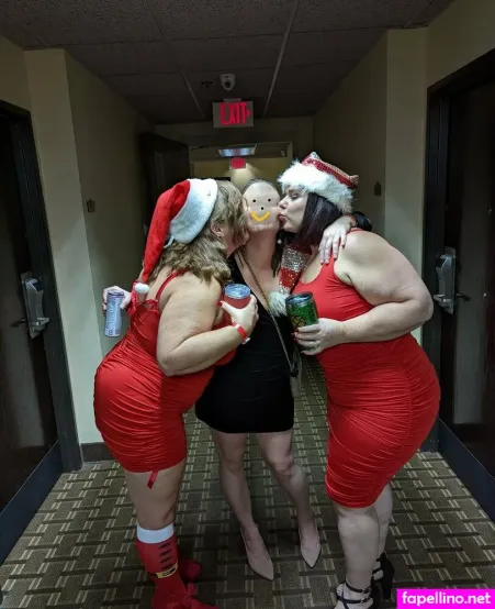 Bananaandsplit OnlyFans Thumbnail #46hYJWWzlf