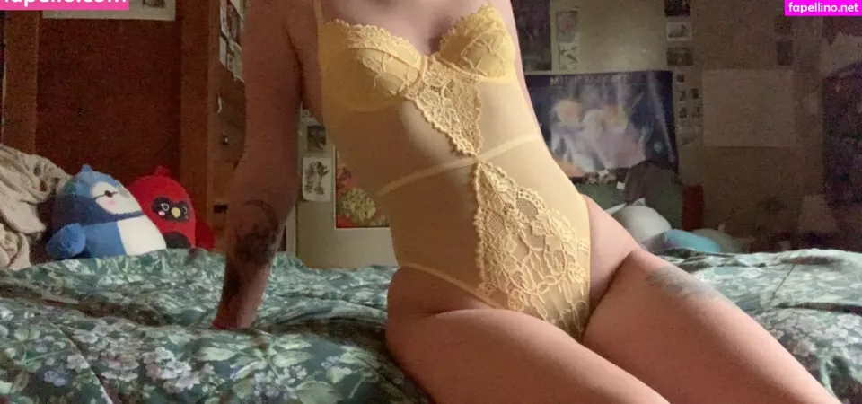 Bananagirl98 OnlyFans Thumbnail #rubIrdarVr