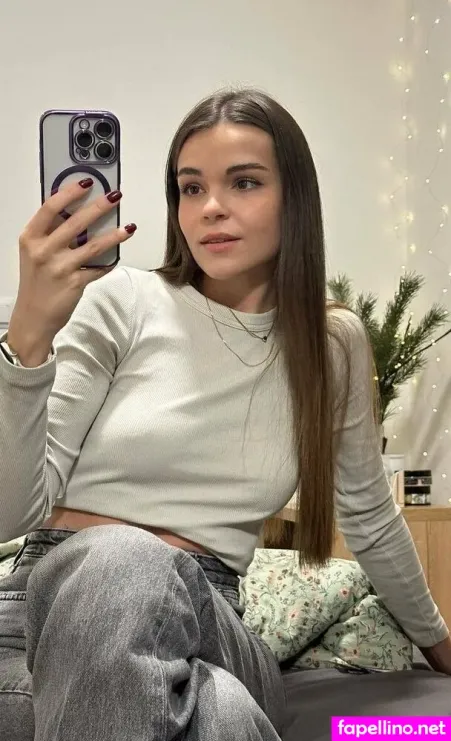 Bananaju1ce OnlyFans Thumbnail #5Fb2CExS2O