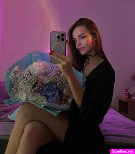 Bananaju1ce OnlyFans Thumbnail #i8JTYbUmSc