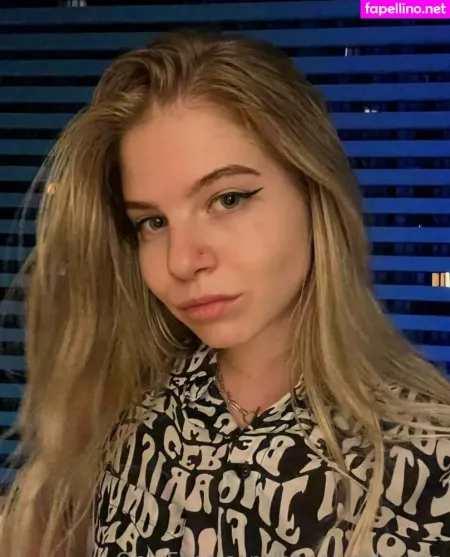 Banannahanna OnlyFans Thumbnail #i0TmhS6cVx
