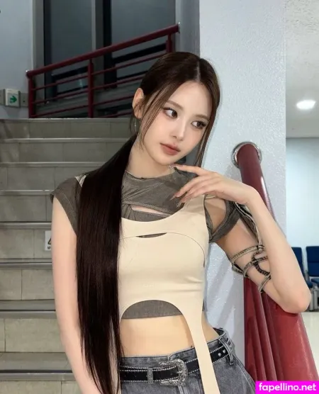 Bang Jeemin OnlyFans Thumbnail #1u8PMfBsSS