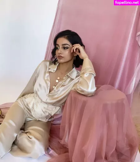 Banita Sandhu OnlyFans Thumbnail #Rg1GfjKYKo