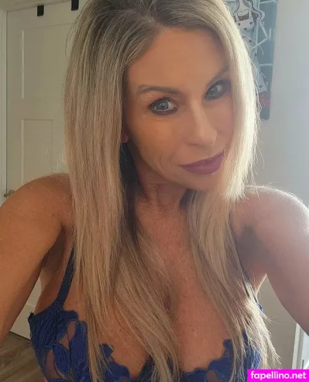 Bankruptblonde OnlyFans Thumbnail #PAE0B3043u