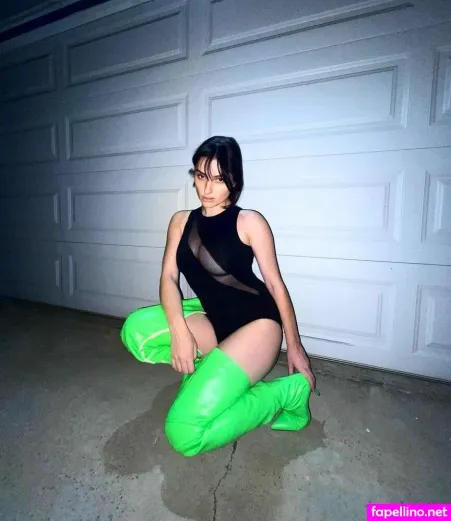 Banks OnlyFans Thumbnail #mUqFPFbqs0