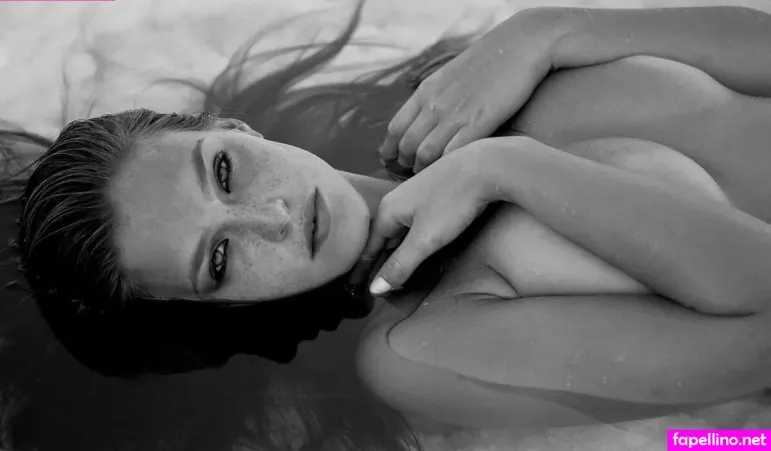 Bar Refaeli OnlyFans Thumbnail #aF2gKUen2k