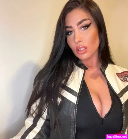 Baranyai Lanyok OnlyFans Thumbnail #00ikcgDrS4
