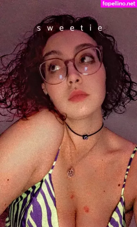 Baranyai Lanyok OnlyFans Thumbnail #86nQluTTUB