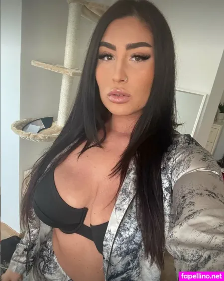 Baranyai Lanyok OnlyFans Thumbnail #QjiVVep09p