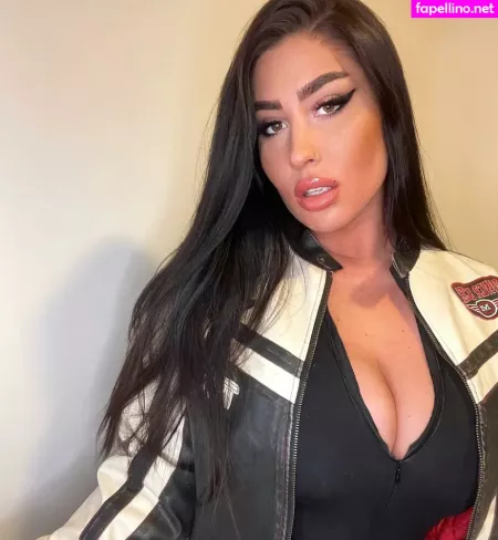 Baranyai Lanyok OnlyFans Thumbnail #pZrsPB9oGS