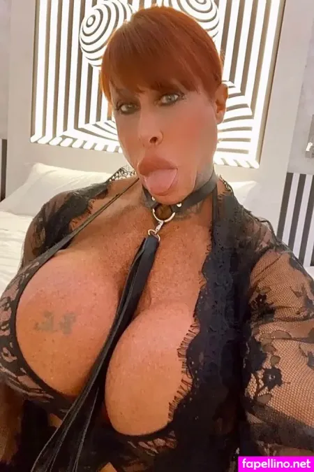 Barbara Carita OnlyFans Thumbnail #tBBZboPiaS