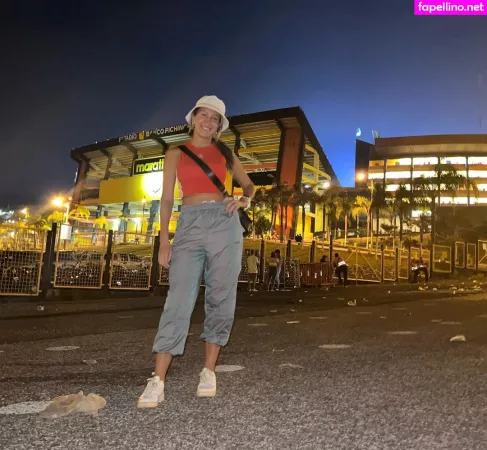 Barbara Coelho OnlyFans Thumbnail #OX1ZY2de9c