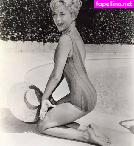 Barbara Eden OnlyFans Thumbnail #PeDn442JeH