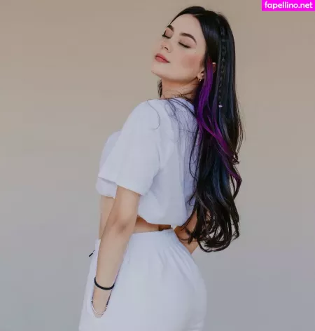 Barbara Emely OnlyFans Thumbnail #eq4v1yM0L0